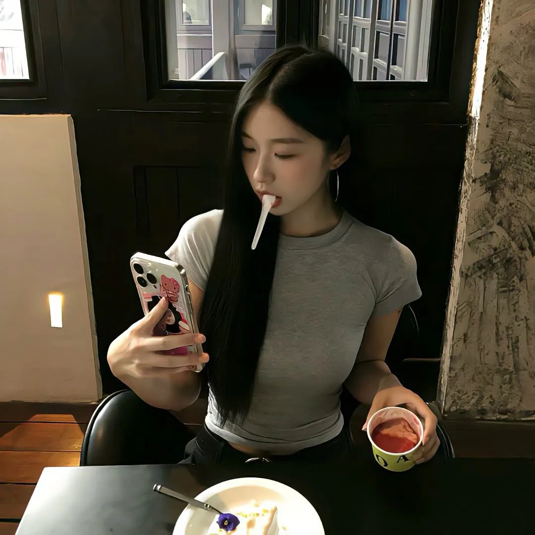黑伞人海报